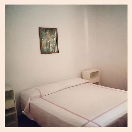 Roseto Holidays Apartman *